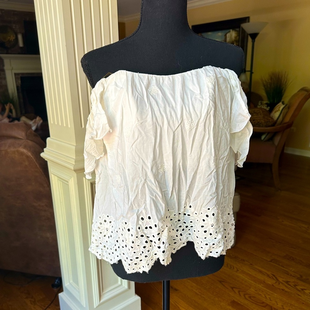 White flowy lace bottom top